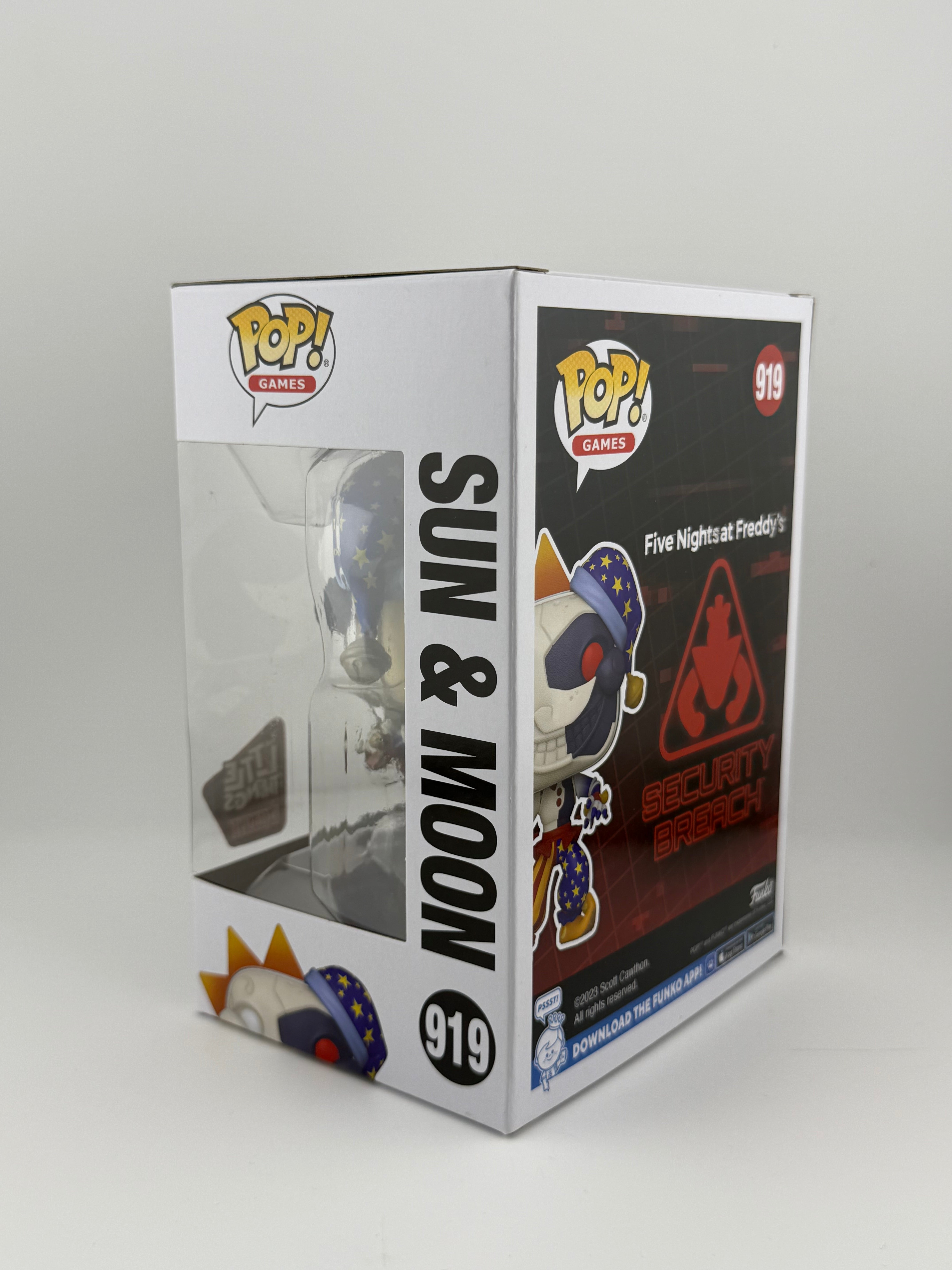 Funko POP! SUN & MOON 919 THE LITTLE THINGS EXCLUSIVE