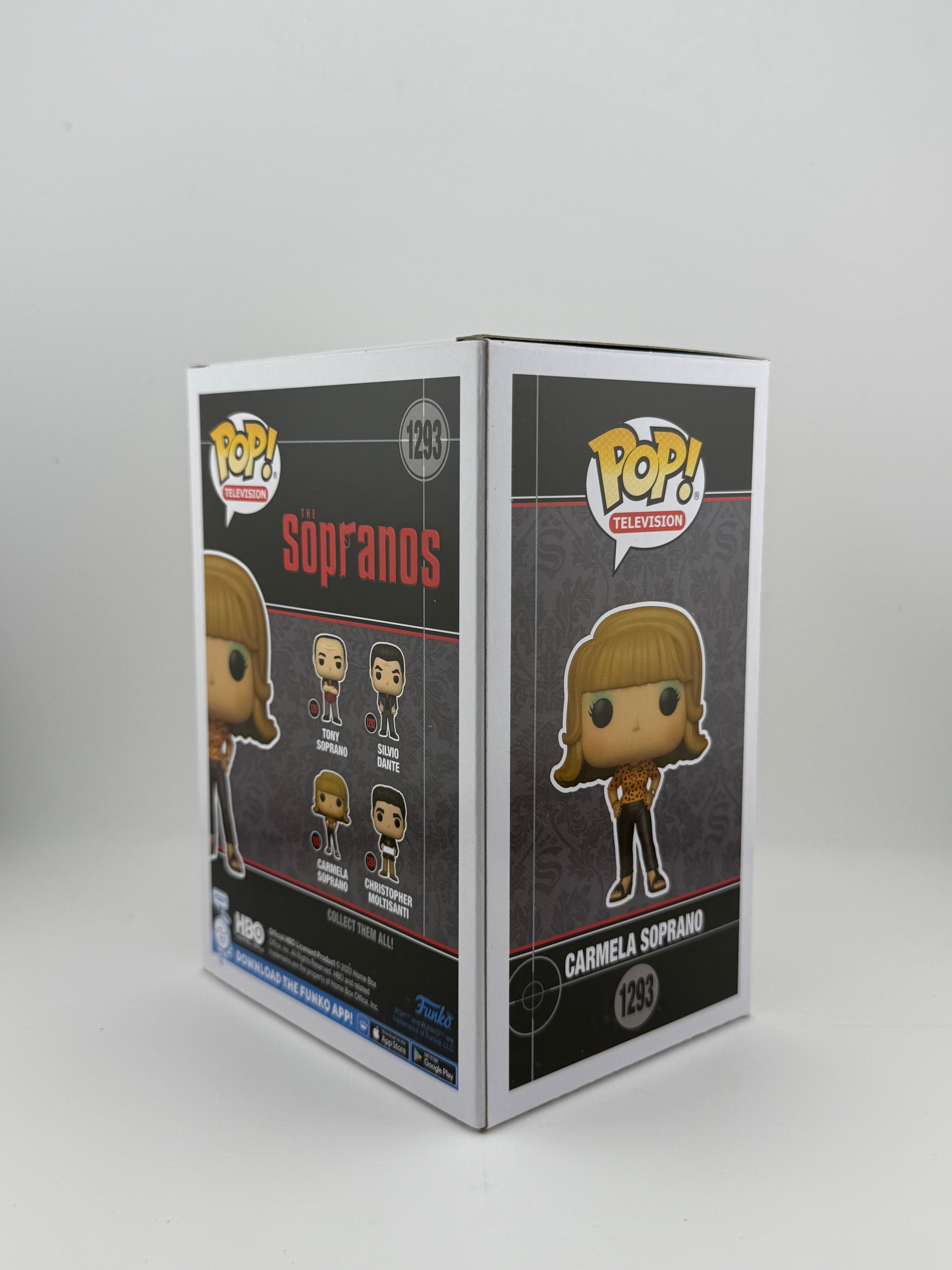 Funko POP! SIGNED CARMELA SOPRANO 1293