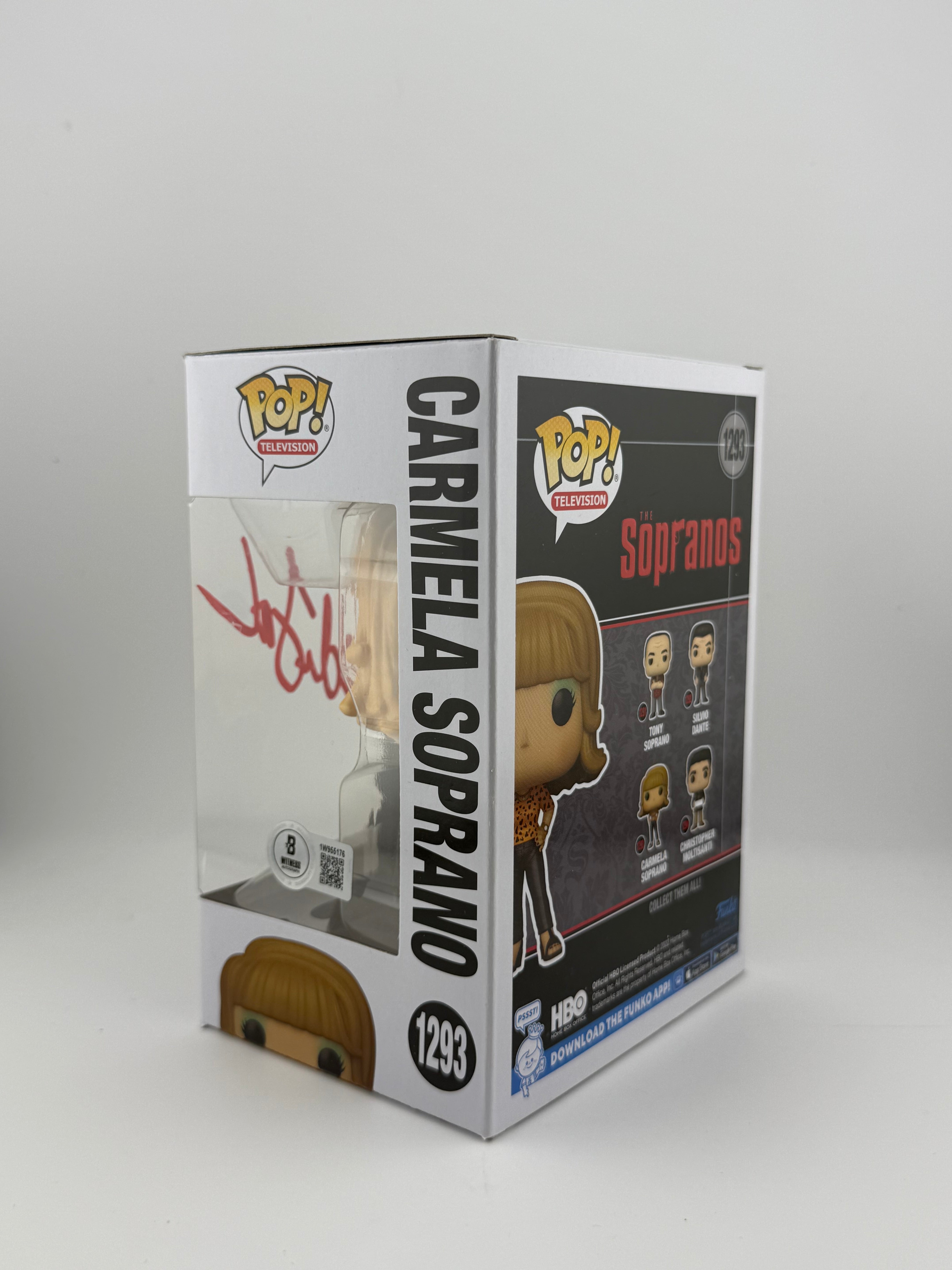 Funko POP! SIGNED CARMELA SOPRANO 1293