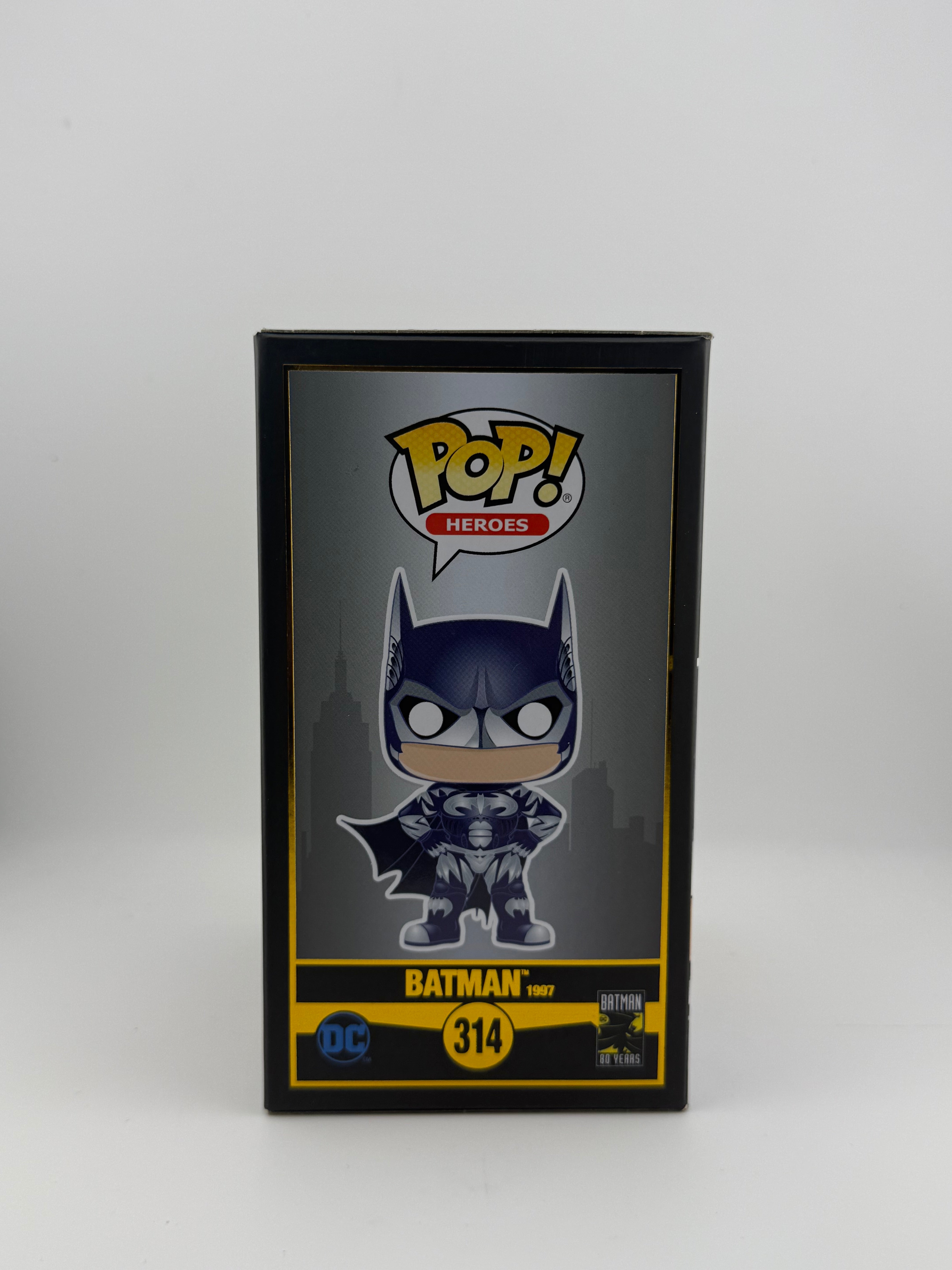 Funko POP! SIGNED BATMAN 314 80 YEARS EDITION (GEORGE CLOONEY) + JSA