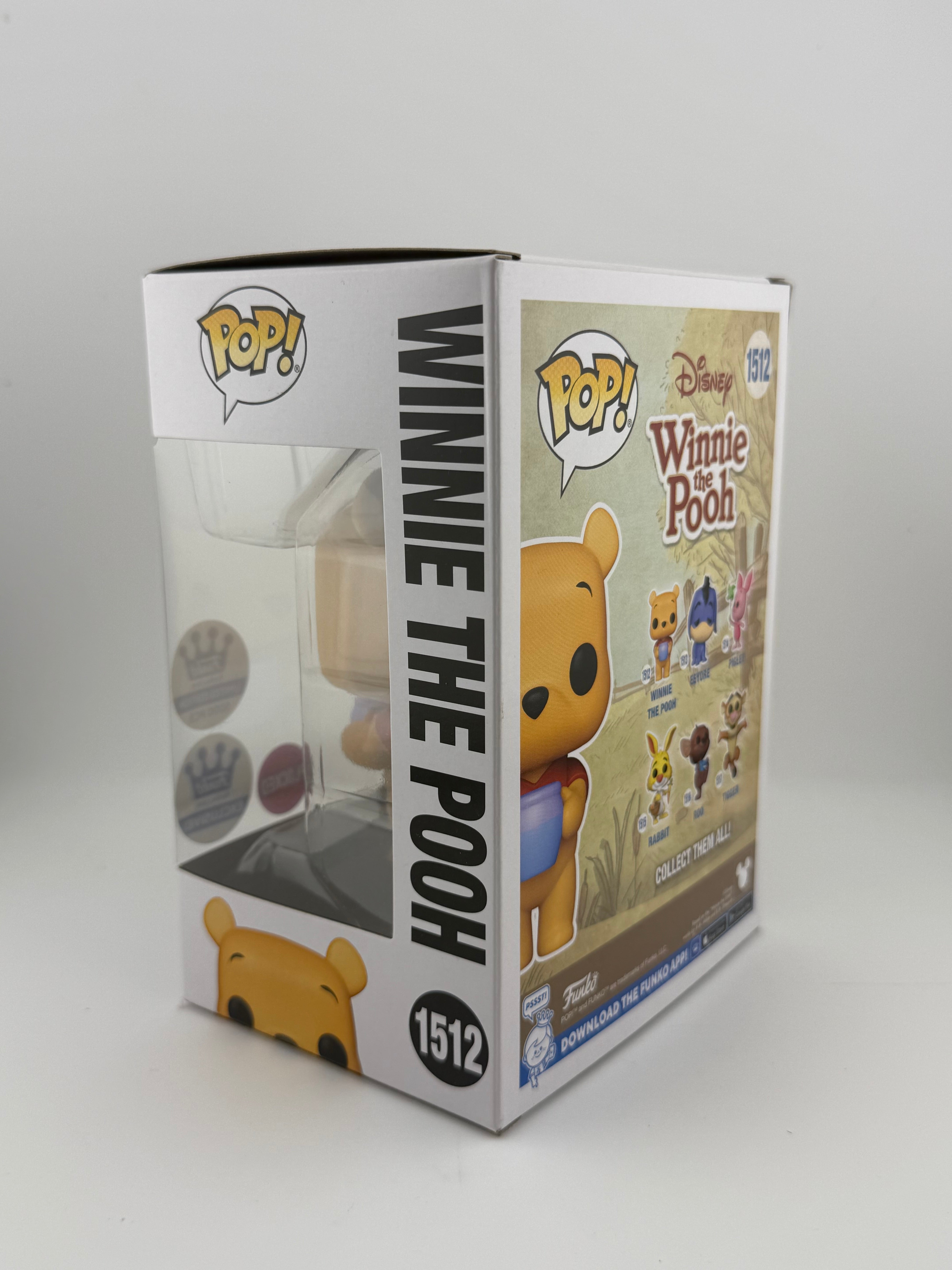 Funko POP! WINNIE THE POOH 1512 FLOCKED FUNKO SHOP EXCLUSIVE LE 5000