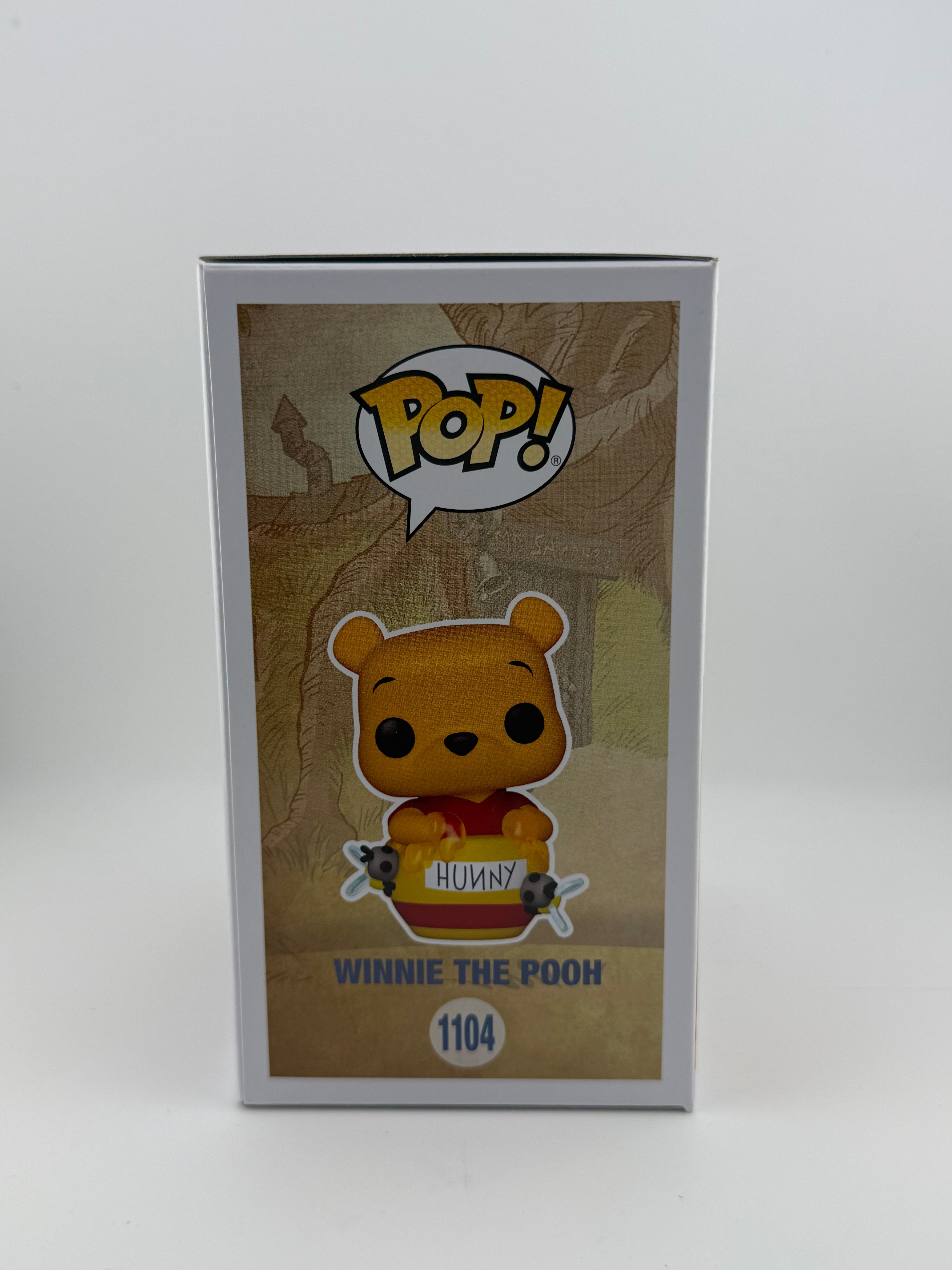 Funko POP! WINNIE THE POOH 1104 DIAMOND COMFEST 2024 EXCLUSIVE