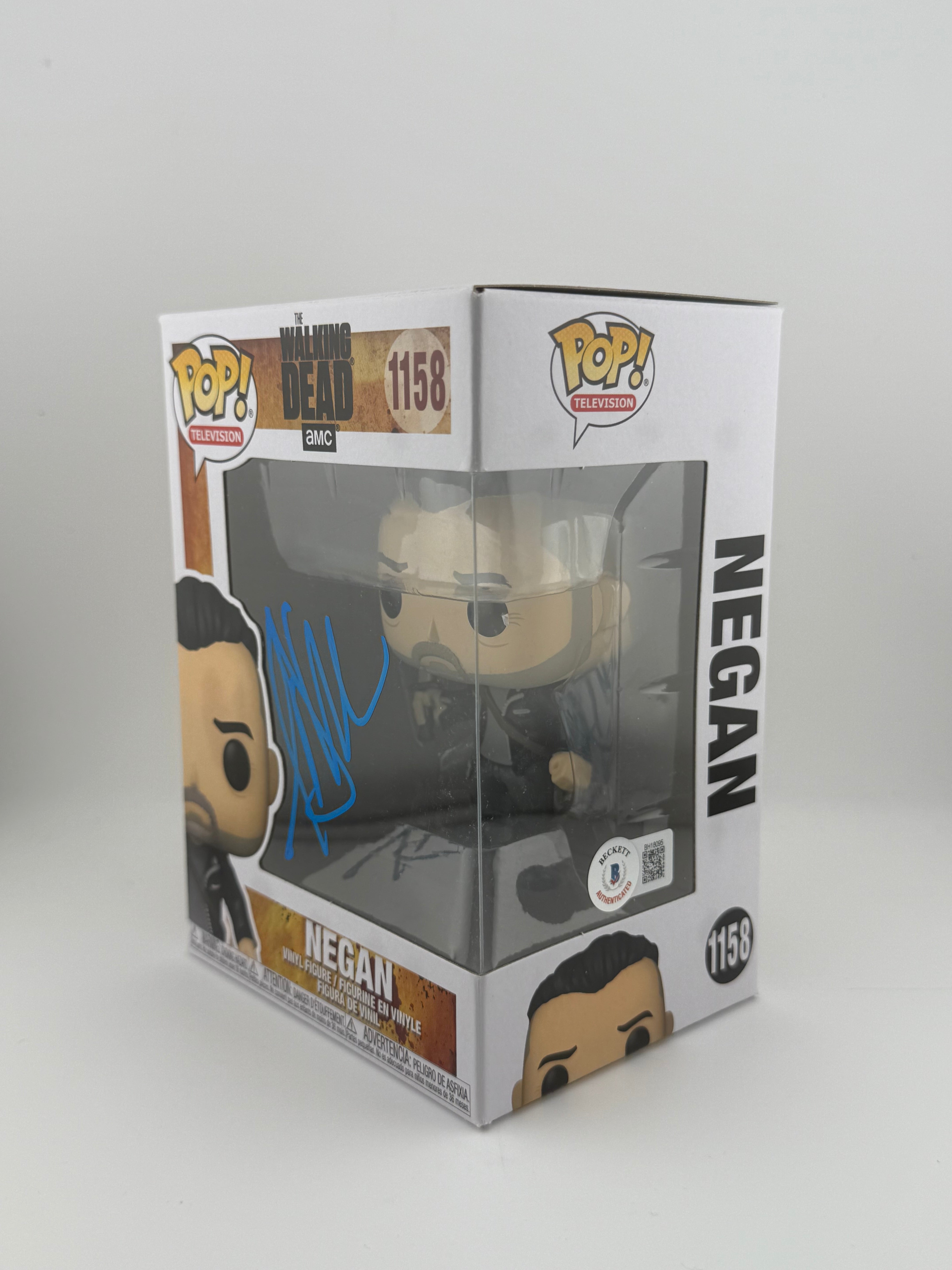 Funko POP! SIGNED NEGAN 1158 (JEFFREY DEAN MORGAN) + BECKETT