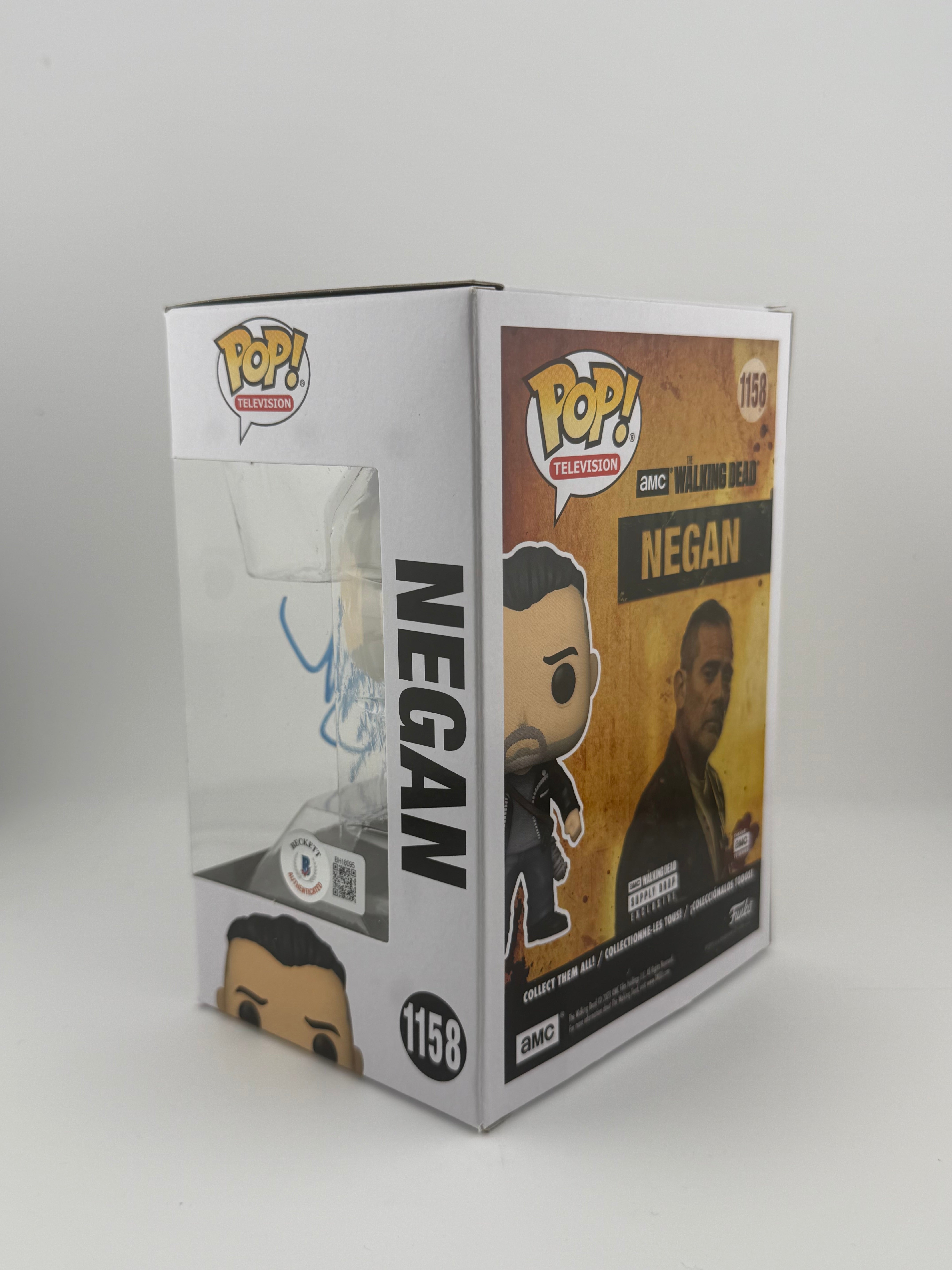 Funko POP! SIGNED NEGAN 1158 (JEFFREY DEAN MORGAN) + BECKETT