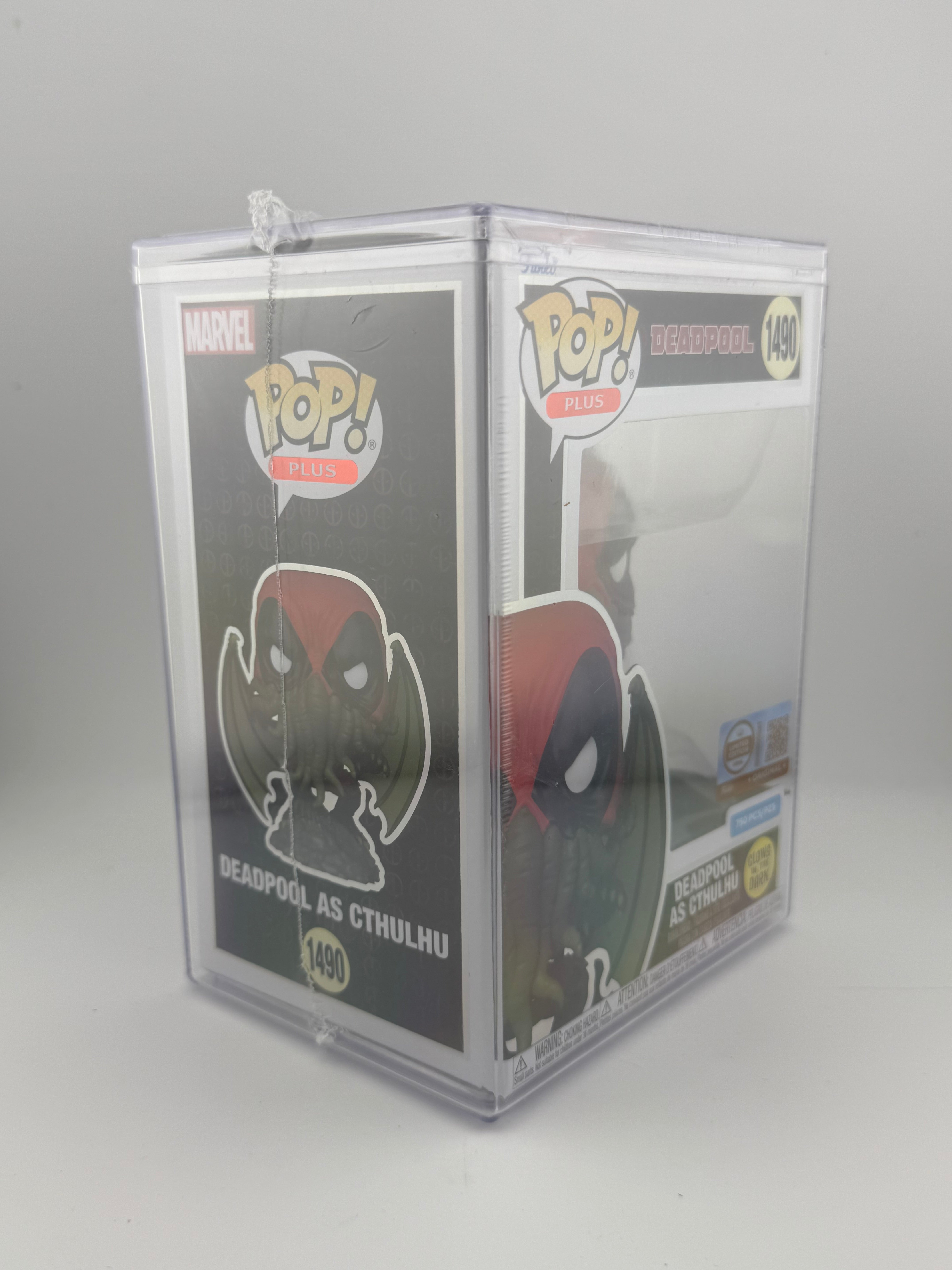 Funko POP! DEADPOOL AS CTHULHU 1490 GITD FUNKO SHOP EXCLUSIVE LE 750