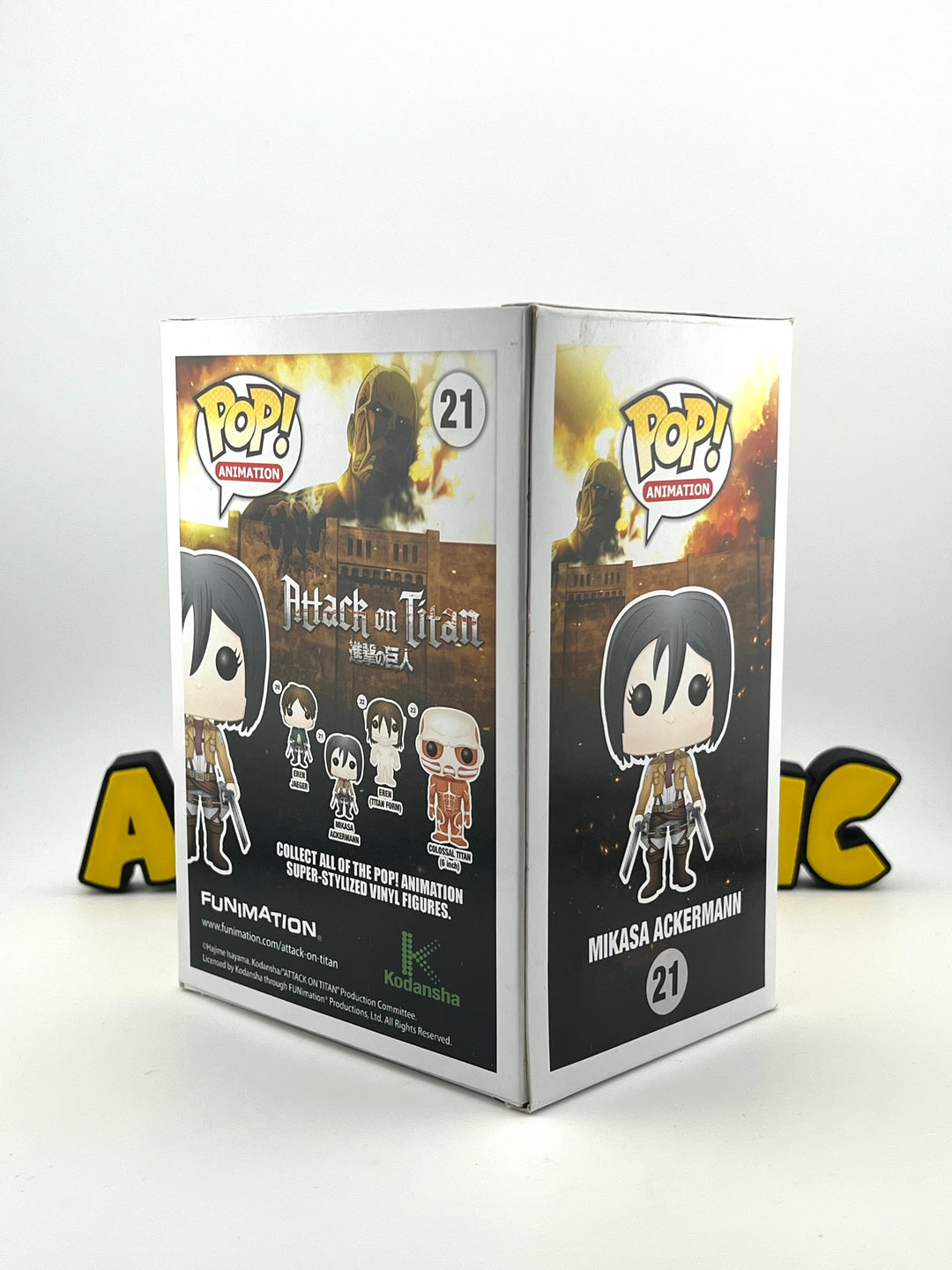 Funko Pop! Attack On Titan: Mikasa Ackermann 21 *DAMAGE*