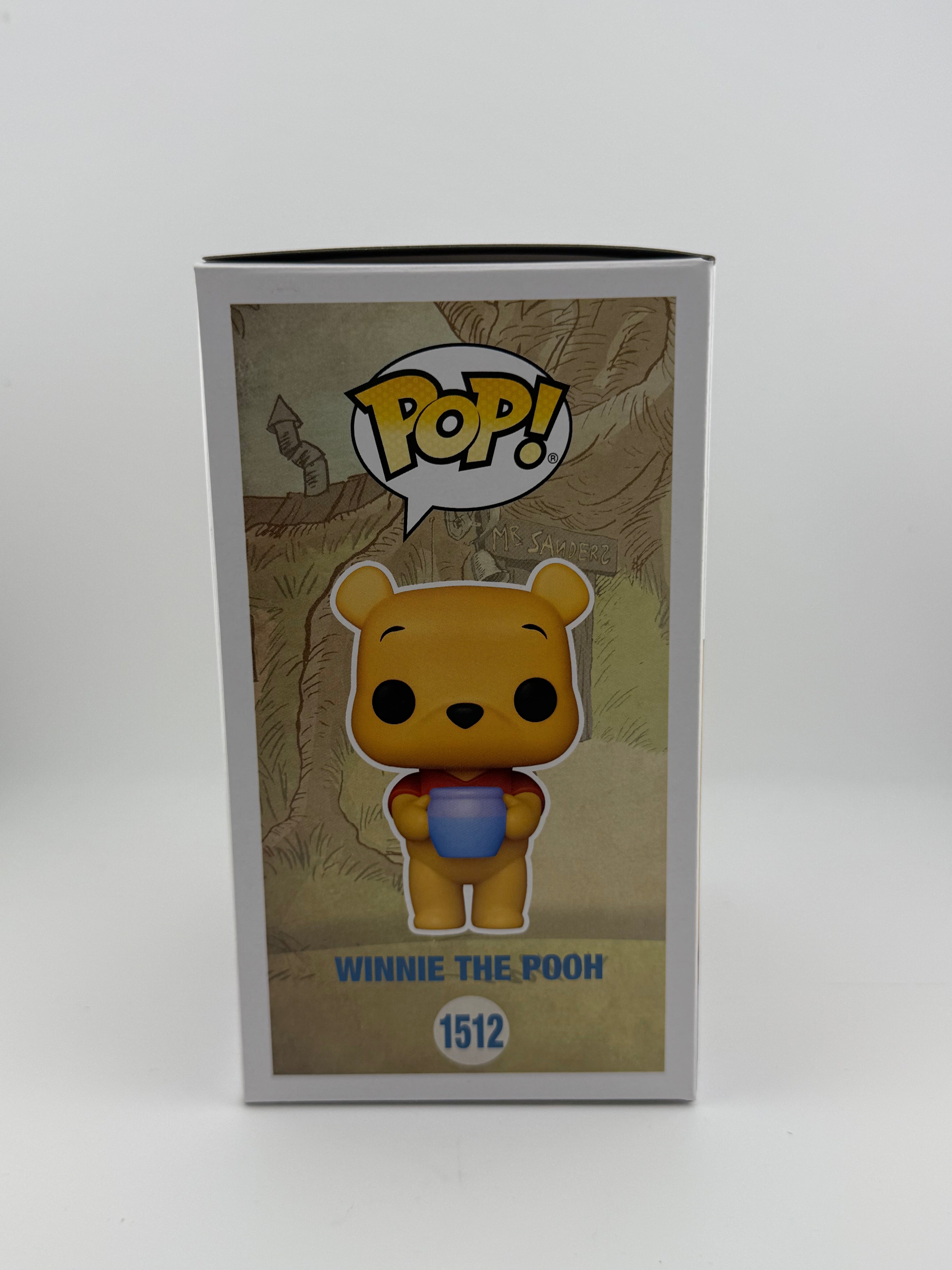 Funko POP! WINNIE THE POOH 1512 FLOCKED FUNKO SHOP EXCLUSIVE LE 5000
