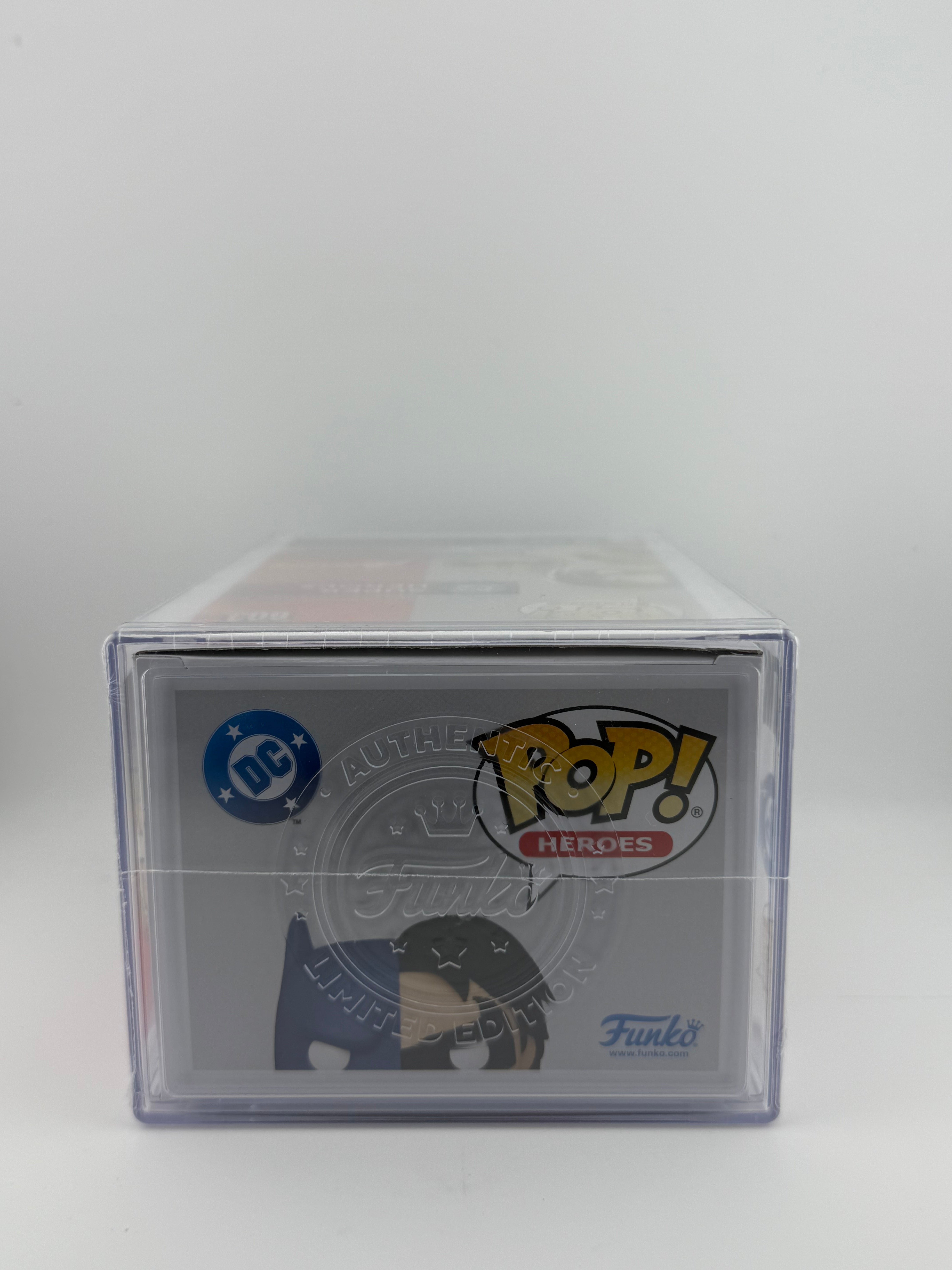 Funko POP! BATMAN / ROBIN (TIM DRAKE) 603 FUNKO SHOP EXCLUSIVE LE 1200