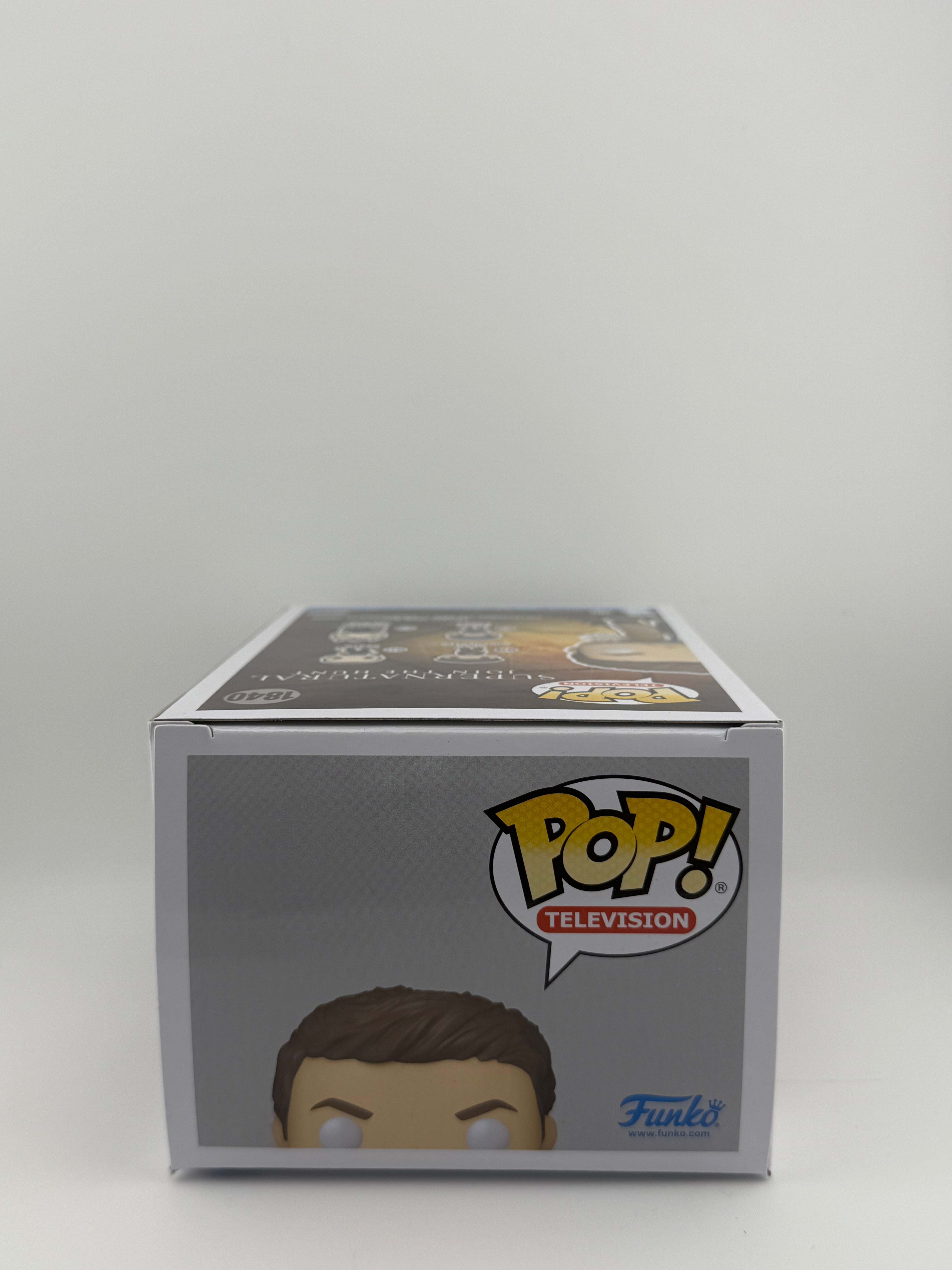 Funko POP! CASTIEL 1840 GITD FUNKO SHOP EXCLUSIVE