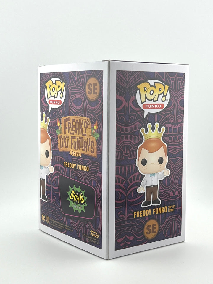 Funko pop! Freddy funko Surf’s up Batman (box of fun 5,000 pcs)