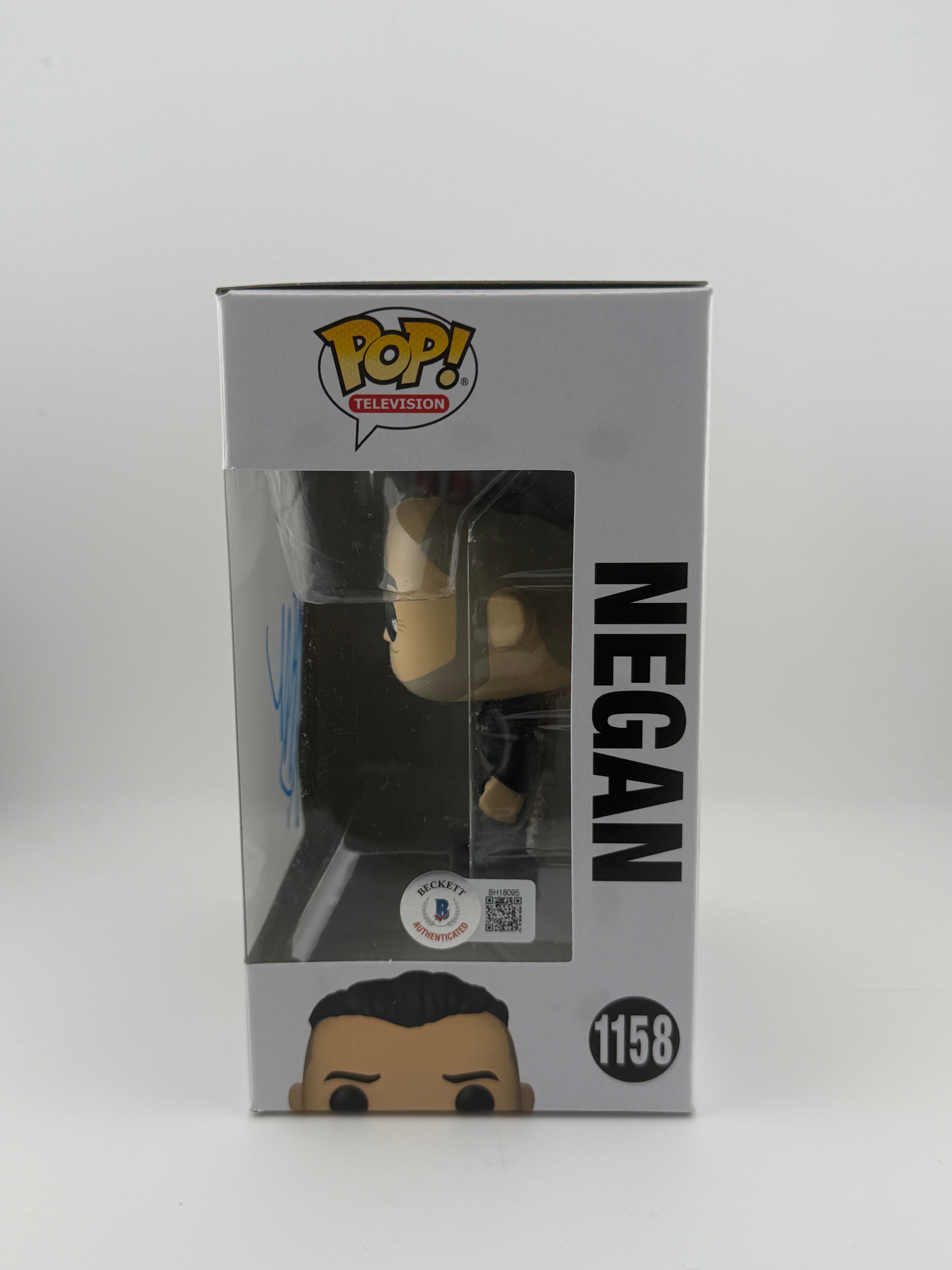 Funko POP! SIGNED NEGAN 1158 (JEFFREY DEAN MORGAN) + BECKETT