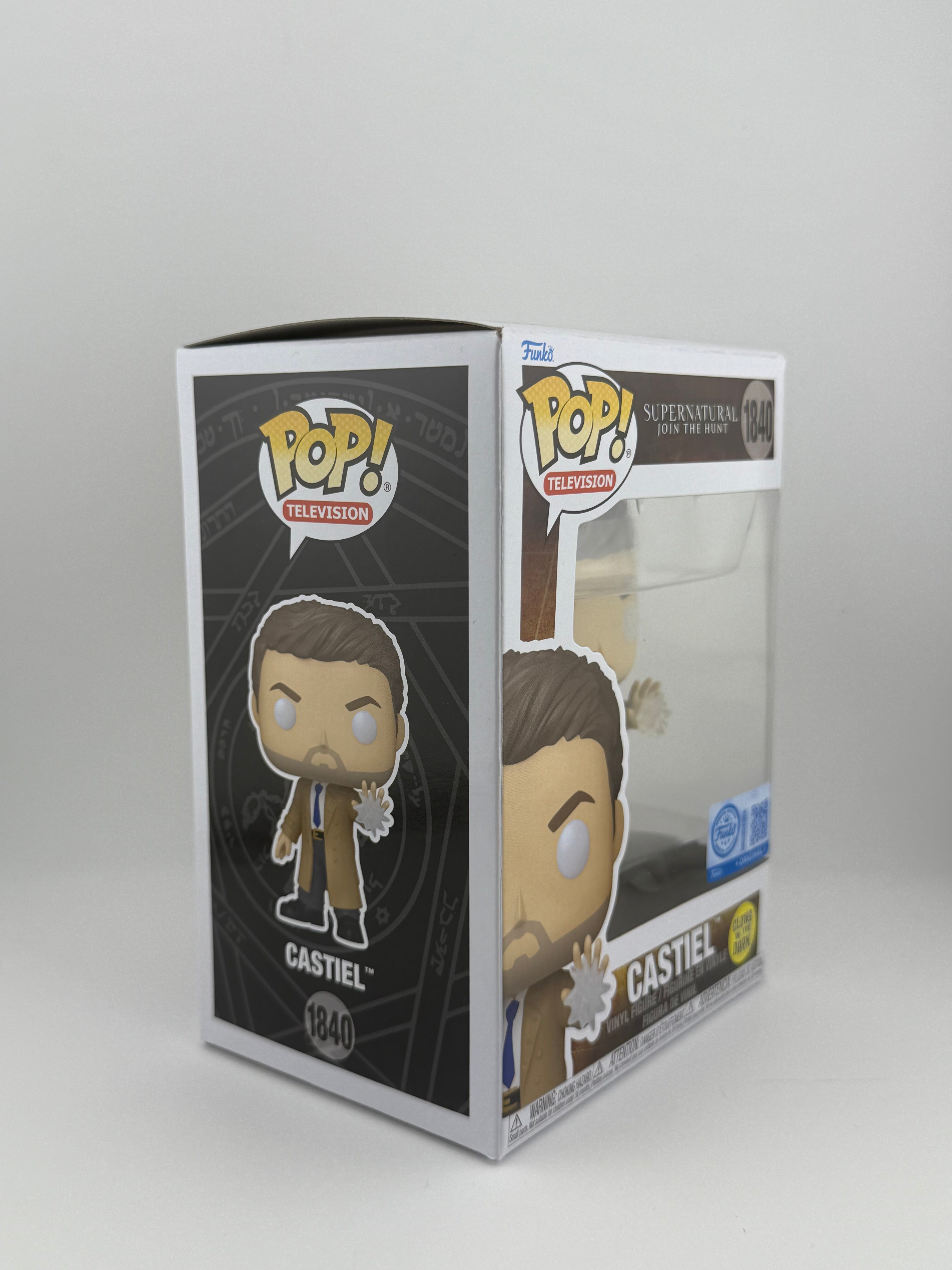 Funko POP! CASTIEL 1840 GITD FUNKO SHOP EXCLUSIVE